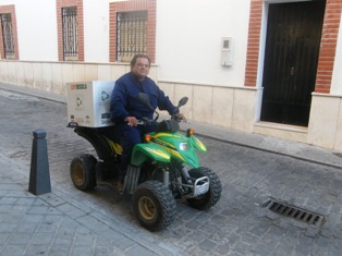 Lepe contina reciclando...con tu ayuda