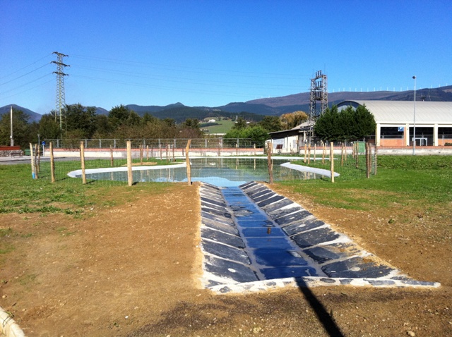 Instalacin de sistema de reutilizacin y aprovechamiento de las aguas de renovacin de las Piscinas Municipales